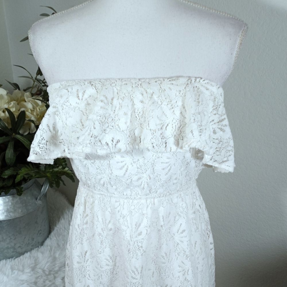 WINDSOR STRAPLESS WHITE LACE DRESS SZ.M EUC - Picture 3 of 6